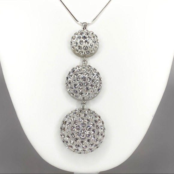 Transparent Acrylic necklace & chain embellished with genuine Swarovski crystals - Picture 5 of 10